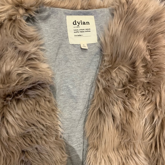 Dylan Faux Fur Vest - Picture 2 of 11